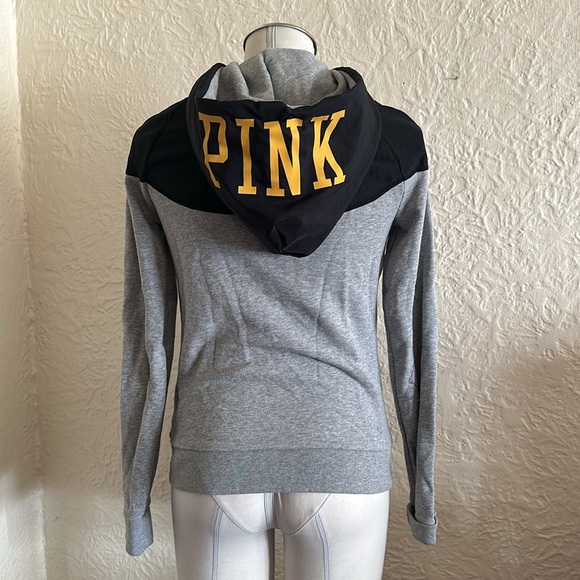 Victoria’s Secret Pink Iowa Hawkeyes Gray Black Hooded Sweatshirt Small - Picture 5 of 9
